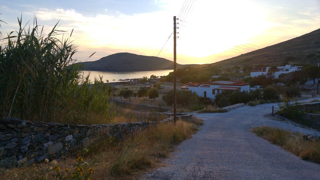 شقة Tramonto Nel Delfini Kini المظهر الخارجي الصورة